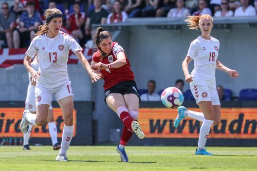 Sarah Zadrazil erzielte die zwischenzeitliche Führung beim 1:2 gegen Dänemark. gepa