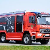 Gaißau weiht neues Feuerwehrauto ein