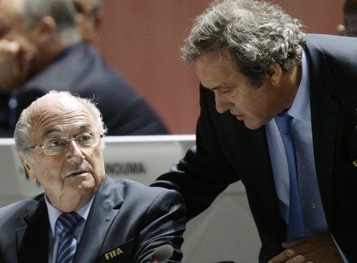 Sepp Blatter und Michel Platini müssen sich vor Gericht verantworten. AP