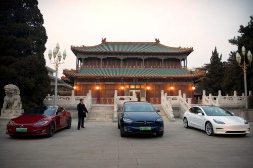 Strategie: China schränkt Autofahrten mit Tesla vorläufig ein. Reuters