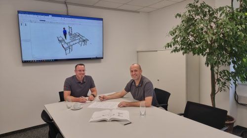 Thomas und Mario Longhi übernahmen vor zwei Jahren den Familienbetrieb, der 1987 von Reinhard Longhi gegründet wurde und 14 Mitarbeiter beschäftigt.  longhi