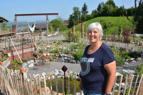Was für eine Aussicht: Beim Tag der offenen Gartentür konnte auch der Garten von Margit Rusch besichtigt werden.  OGV