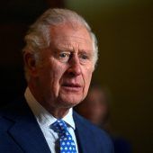 Millionenspenden für Stiftungen von Prinz Charles in Koffer und Taschen