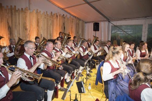 Zahlreiche Musikgruppen werden beim „Hatler Dorf Fäscht“ für beste Unterhaltung sorgen. cth (2)