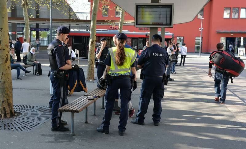 Die Stadt- und Bundespolizei führt täglich Kontrollen am Bahnhof Dornbirn durch. stadt Dornbirn