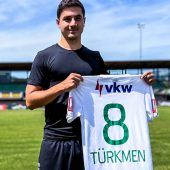 Türkmen bleibt Austrianer