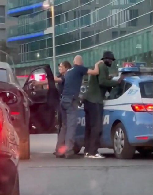 Das Video, das am Montag auf Twitter kursierte, sorgte für Aufregung. Screenshot