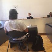 Führerschein-Muffel fuhr auf Fälschung ab