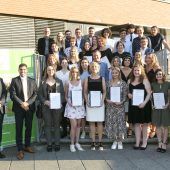 VHS Götzis feiert ihre Maturanten