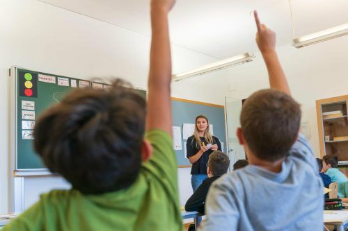 Motivation allein reicht nicht für den Zugang zum Gymnasium. Das Zeugnis muss passen.  Symbolbild VN/Stiplovsek
