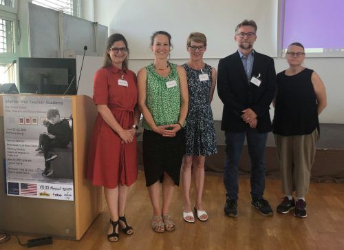 Ingrid Gessner, Susanne Leikam, Klara Stephanie Szlezák, Raymond Malewitz und Erika Doss. A. Bernhart