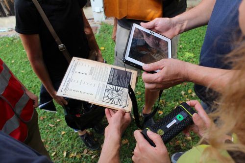 Mit Tablets und Co. gilt es, das virtuell animierte Rätsel zu lösen. secret room