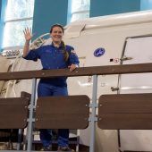 Astronautin schreibt auf der ISS Raumfahrtgeschichte