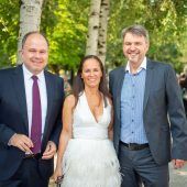 Strahlender Auftakt mit viel Prominenz