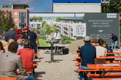 Zima-Projekt In Haar bei München verwirklicht die Zima Immobilienentwicklung (Im Bild CEO Alexander Nußbaumer) ein Wohnprojekt mit vier Gebäuden und Erholungszone. Es hat ein Gesamtvolumen von rund 100 Millionen Euro. zima