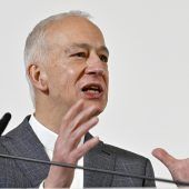 Politik in Kürze