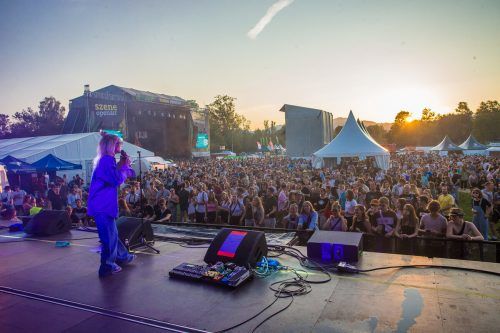 Das Szene-Openair-Festival in Lustenau gehört zu den ältesten und etabliertesten Musikfestivals Österreichs.  
               
              VN/steurer