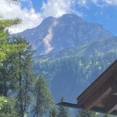 Gewaltiger Felssturz im Nenzinger Himmel