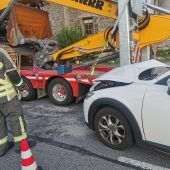 Familie aus Liechtenstein prallt mit Auto gegen Lkw