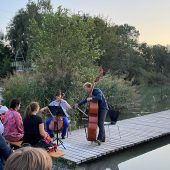 Musikvergnügen in der Dämmerung