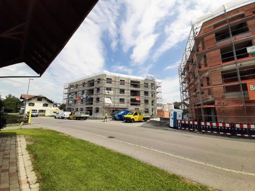Die neue Vogewosi-Wohnanlage in der Staldenstraße ist im Bau, nun wird der Straßenraum neu angelegt. Gemeinde