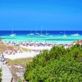 Cala Saona, der „natürliche Pool“ im Westen der Insel