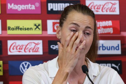 Ein paar Tränen flossen, als Viktoria Schnaderbeck ihren Rücktritt erklärte. gepa
