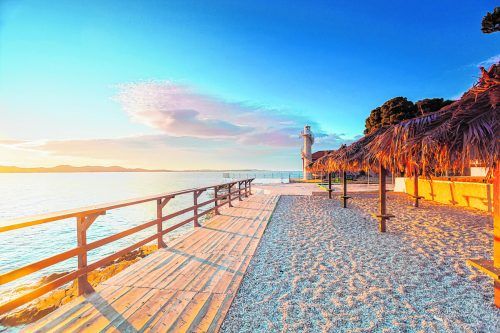 Enspannung am Meer muss beim Urlaub in Zadar nicht zu kurz kommen. Shutterstock