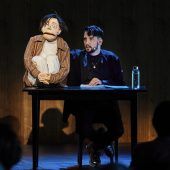 Nikolaus Habjan berührte mit „Fly Ganymed“ bei den Bregenzer Festspielen. »D6