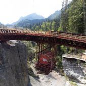 Bau der Rappenlochbrücke in vollem Gang. Geplante Freigabe Mai 2023. »A6