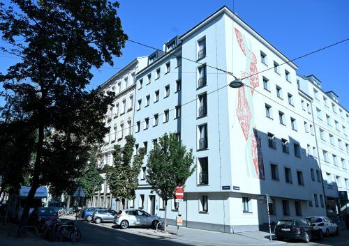 In diesem Wohnhaus hat sich die schreckliche Tat ereignet. APA