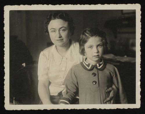 Marion mit ihrer Tochter Nina Pilpel im März 1938. Im selben Monat schloss sich Österreich dem Deutschen Reich an. Pilpel family papers, US Holocaust Memorial Museum