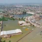 Sorge vor Krankheiten nach Überschwemmungen in Pakistan