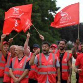Streik in britischem Containerhafen