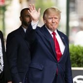 Trump bittet nach Razzia um Parteispenden