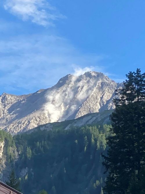 Der Felssturz im Nenzinger Himmel hat für großes Aufsehen gesorgt. Laut Experte Walter Bauer können solche Ereignisse immer wieder einmal passieren. Eisele