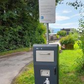 Moderner Müllkübel für ein sauberes Ortsbild