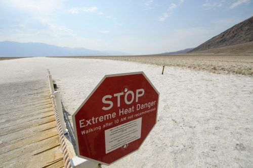 An vielen Orten werden in den nächsten Tagen Rekordtemperaturen erwartet. Im Death Valley soll das Thermometer auf über 50 Grad klettern. AFP