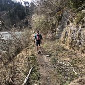 Nur Fußgänger: Fahrradwegpläne durch das Achtal wurden auf Eis gelegt. »A3