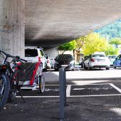 Parkplätze für Räder mit Anhängern