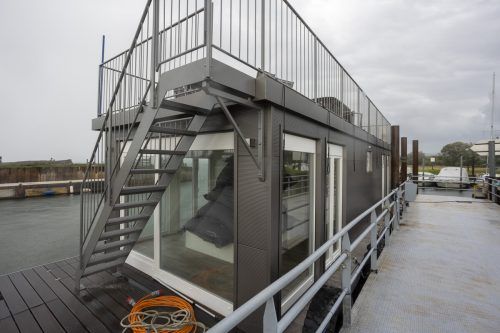 Breite Ablehnung gegen Hausboot-pläne am Bodensee. VN/Paulitsch