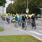 Feier klimafreundlicher Fortbewegung