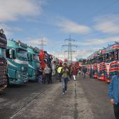 450 Lkw aus 10 Nationen