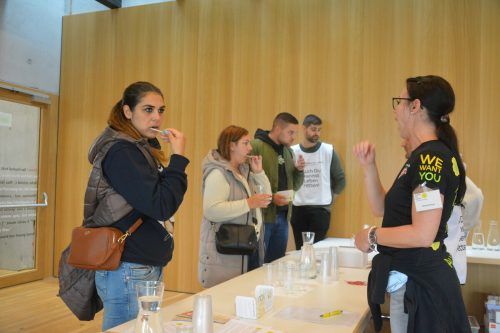 Im September wurden vom Verein „Geben für Leben“ Typisierungsaktionen organisiert. Es wird geprüft, ob darunter ein passender Spender war.  bVS