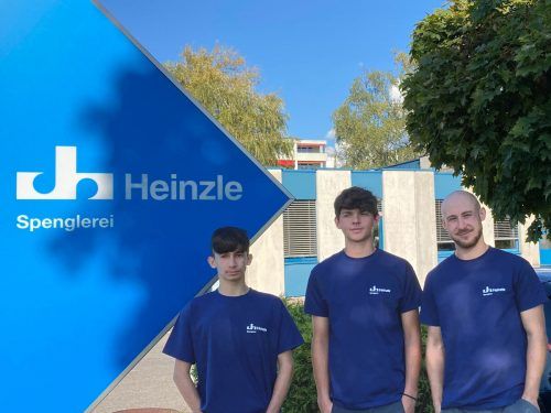 Heinzle Spenglerei Andre, Nico und Steven starteten beim Traditionsunternehmen aus Koblach ihre dreijährige Ausbildung zum Spengler. heinzle