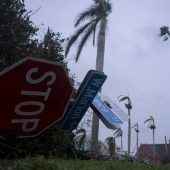 „Ian“ bringt Florida Stromausfälle und Überschwemmungen