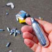 Lachgas-“Epidemie“ bereitet Experten Sorgen
