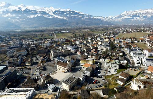 In Liechtenstein hat die Erde gebebt. Nach den Erdstößen wurde in Vaduz das Parlamentsgebäude geräumt. reuters