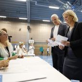 Schwedische Regierungspartei vorne
