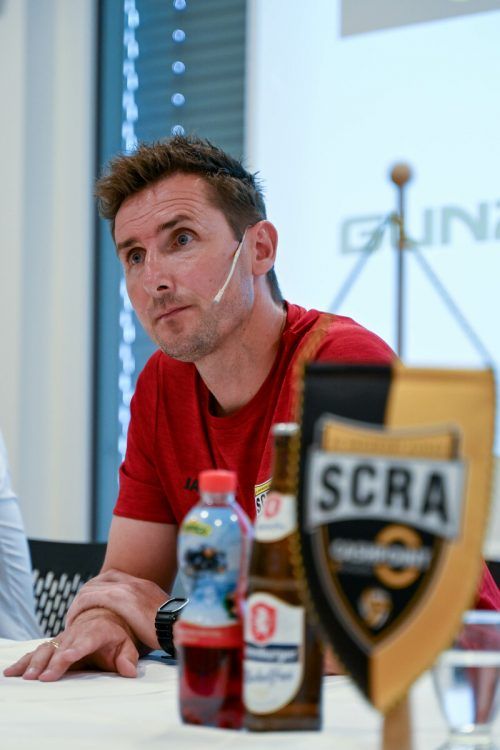 Miroslav Klose anlässlich seiner Vorstellung am 20. Juni.